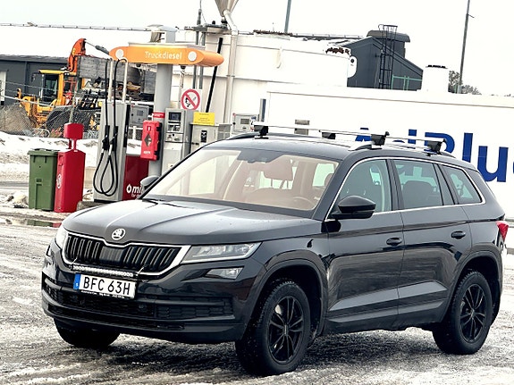 Begagnad Skoda Kodiaq 7-Seater 2.0 TDI SCR 4x4 Businessline 2020 till salu i Luleå — 179 500 kr