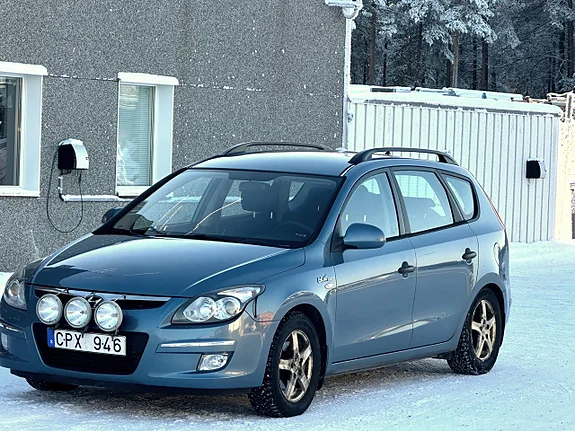 Begagnad Hyundai i30 cw 1.6 CRDi (90hk) till salu Luleå