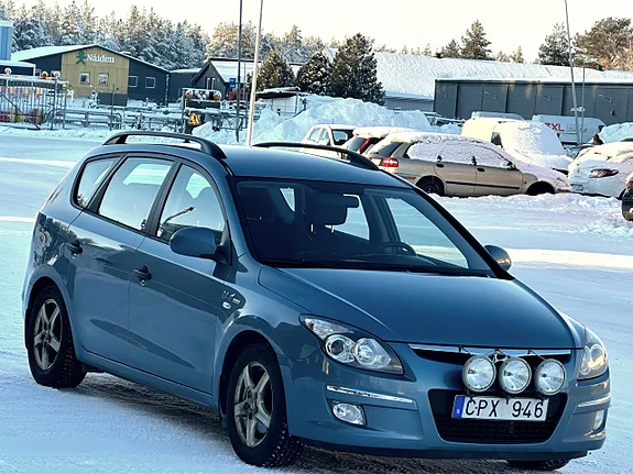 Hyundai i30 cw 1.6 CRDi (90hk) bild 3