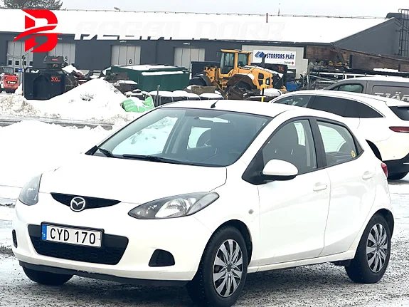 Begagnad Mazda 2 5-dörrar 1.3 MZR Manuell till salu Luleå