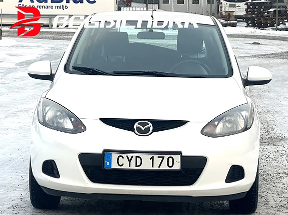 Mazda 2 5-dörrar 1.3 MZR Manuell bild 4