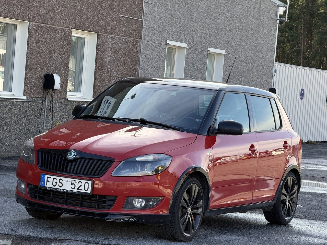 Skoda Fabia 1.2 TSI Ambiente Monte Carlo — bild 4 av 10