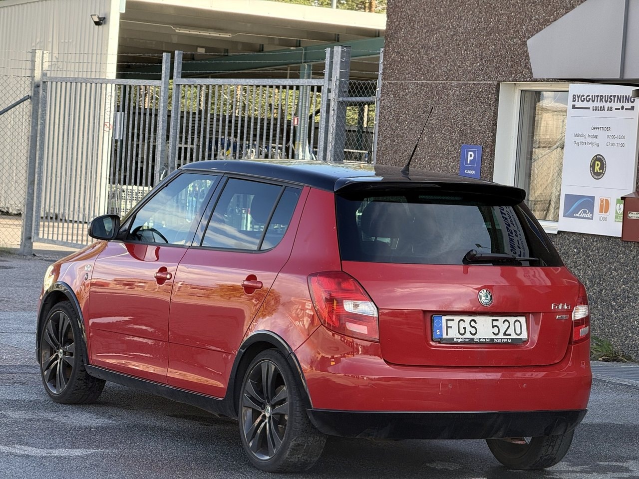 Skoda Fabia 1.2 TSI Ambiente Monte Carlo — bild 8 av 10