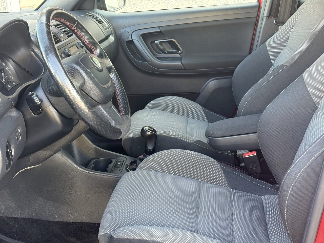 Skoda Fabia 1.2 TSI Ambiente Monte Carlo — bild 10 av 10