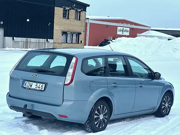 Ford Focus Kombi 1.6 TDCi bild 6