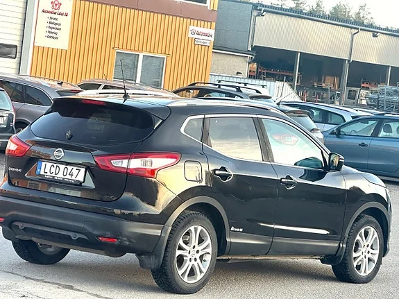 Nissan Qashqai 1.2 DIG-T Euro 6 — bild 7 av 12