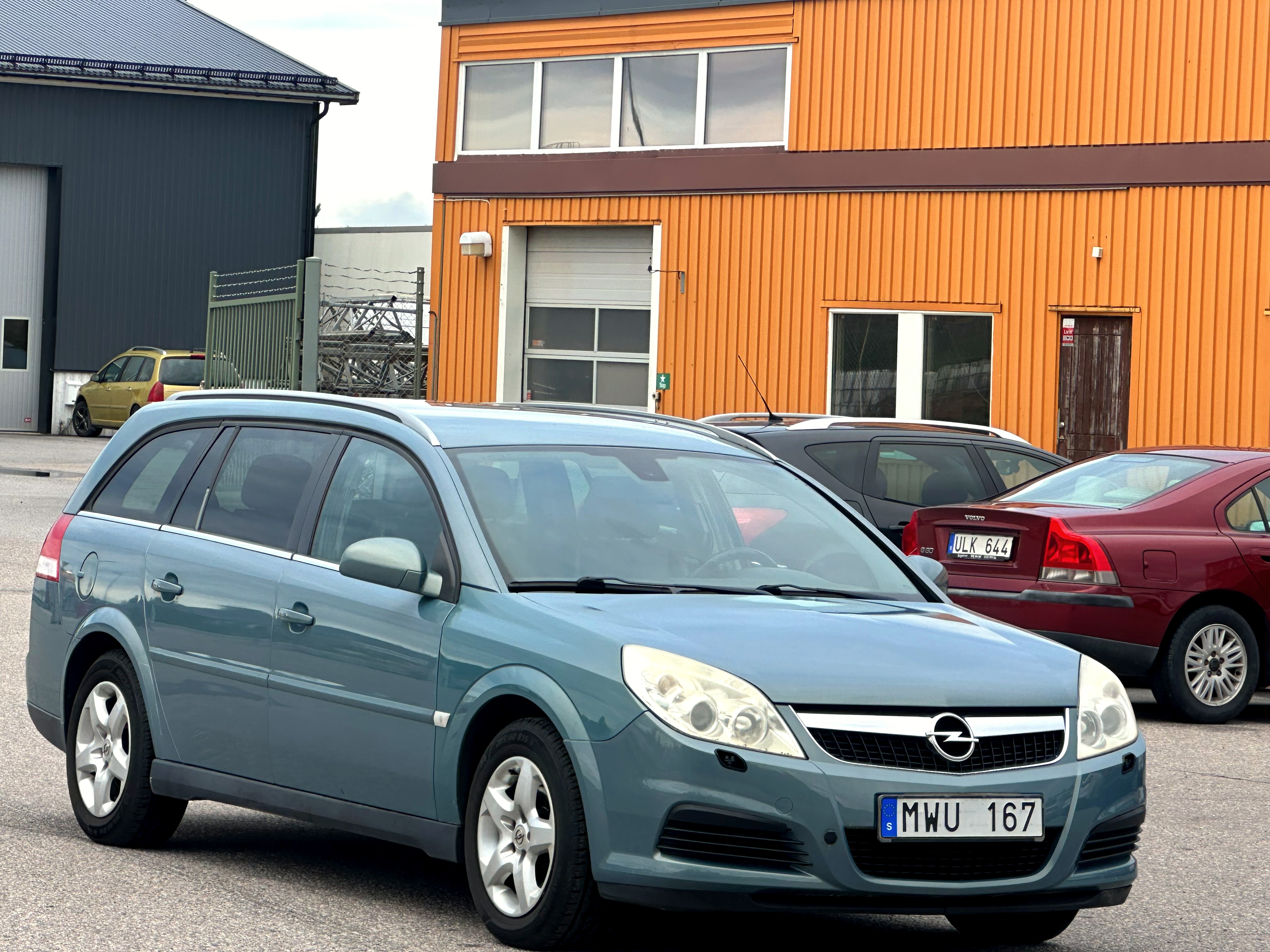 Opel Vectra Kombi Enjoy — bild 10 av 10