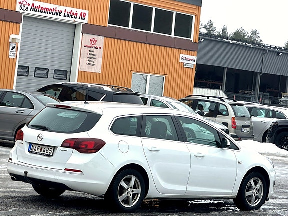 Opel Astra Sports Tourer 1.4 Turbo Sport — bild 6 av 9