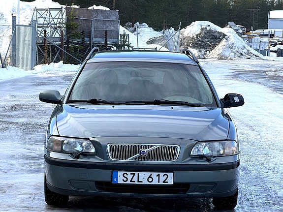 Volvo V70 2.4 (140hk) — bild 3 av 7