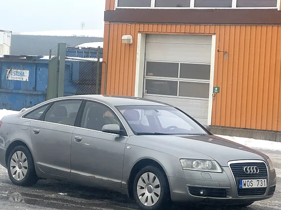 Audi A6 Sedan 2.4 Multitronic — bild 4 av 10