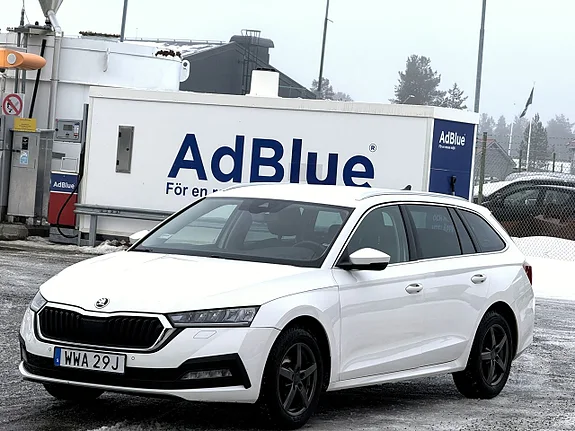 Begagnad Skoda Octavia Kombi 2.0 TDI DSG till salu Luleå