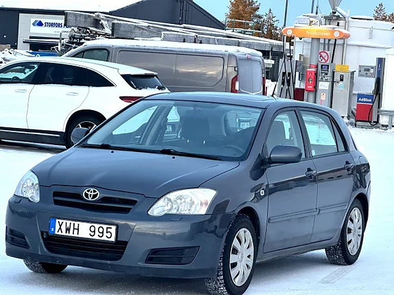 Begagnad Toyota Corolla 1.6 VVT-i till salu Luleå