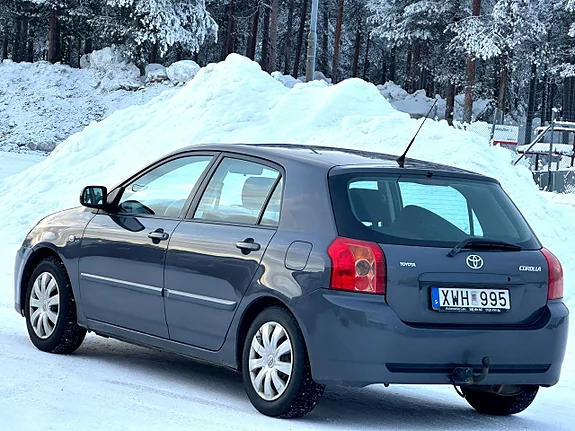 Toyota Corolla 1.6 VVT-i bild 8